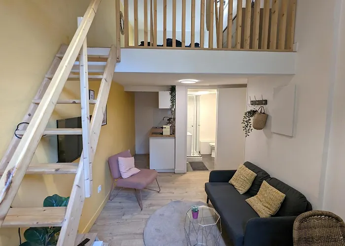 Duplex, Boheme Et Fonctionnel Proche Gratte-Ciel